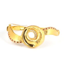 22K Gold Bangle Bracelet, Roe Eye Design with Rubies - 3