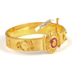 22K Gold Vintage Hinged Bangle with Middle Piece Ruby - 2