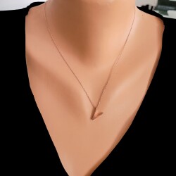 925 Sterling Silver V Letter Necklace - Nusrettaki