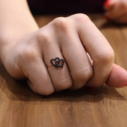 925 Sterling Silver Intimate Hearts Ring with Black CZ - Nusrettaki