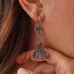 925 Silver Filigree Drop Earrings Women's Skirt Model with Emerald - Nusrettaki